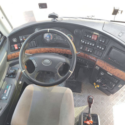 49 καθίσματα χρησιμοποιούμενο λεωφορείο που παράγεται τον Ιανουάριο του 2013