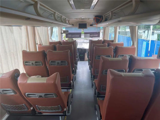 46 θέσεις Χρησιμοποιούμενα λεωφορεία Yutong Euro 5 Diesel με χειροκίνητο κιβώτιο μεταφοράς Χρησιμοποιούμενα λεωφορεία