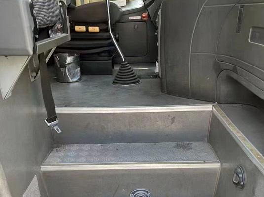 Ανθεκτικά Μεταχειρισμένα Λεωφορεία 47 Θέσεων LHD Μεταχειρισμένο Τουριστικό Λεωφορείο με 2 πόρτες