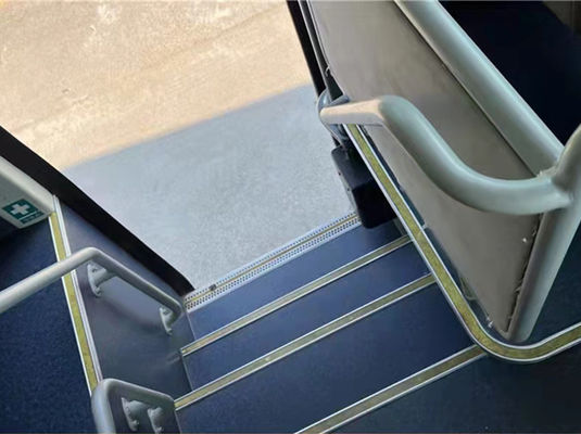 Euro 5 LHD Diesel Μεταχειρισμένο Λεωφορείο Επιβατών 55 Θέσεων ZK6125HQT5Z