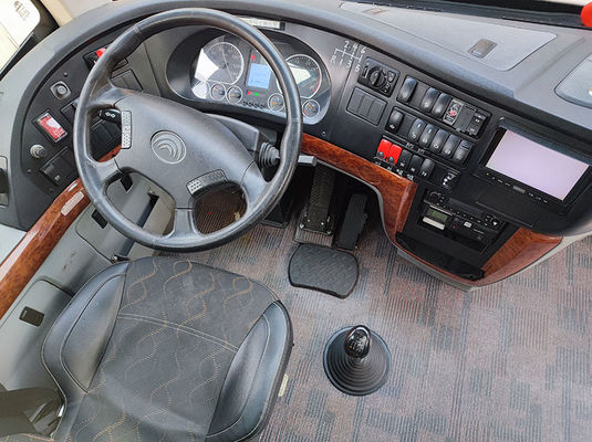 Πολυτελή Ροζ Μεταχειρισμένα Λεωφορεία Euro 5 LHD Μεταχειρισμένο Ντιζελοκίνητο Λεωφορείο Shuttle Προς Πώληση