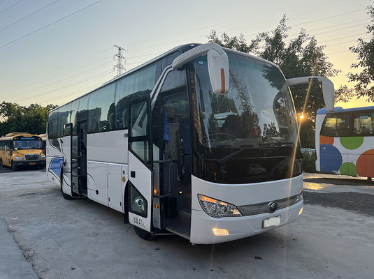Οκτώβριος 2016 Yutong 47 θέσεις LHD μεταχειρισμένο λεωφορείο με κινητήρα ντίζελ