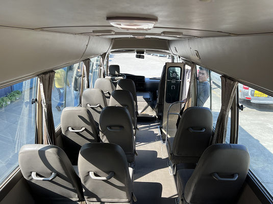 ISO μεταχειρισμένο Toyota Coaster Bus 20 θέσεις Χρησιμοποιημένα επιβατικά λεωφορεία