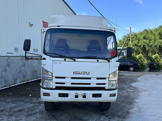 Μεσαίου βεληνεκούς Isuzu μεταχειρισμένα φορτηγά 4X2 κινητήρα ντίζελ μεταχειρισμένο εμπορικό φορτηγό
