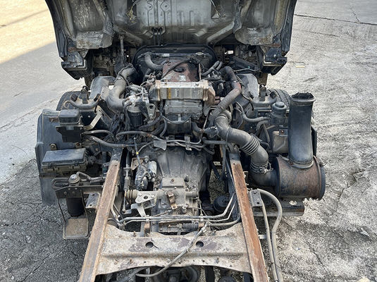 Μεσαίου βεληνεκούς Isuzu μεταχειρισμένα φορτηγά 4X2 κινητήρα ντίζελ μεταχειρισμένο εμπορικό φορτηγό