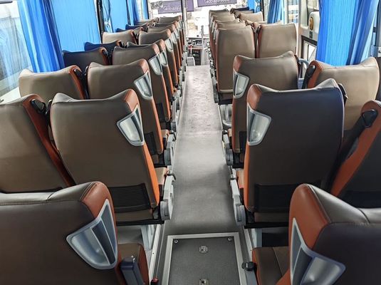 Λεωφορείο Yutong Coach χρησιμοποιημένο λεωφορείο ντίζελ με κινητήρα 220kW ισχύος 50 θέσεων χρησιμοποιημένο τουριστικό λεωφορείο