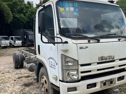 Isuzu μεταχειρισμένο φορτηγό φορτηγό 4KH1Δηζελοκινητήρα φορτηγό με 2 πόρτες για τη μεταφορά βαρέων φορτίων