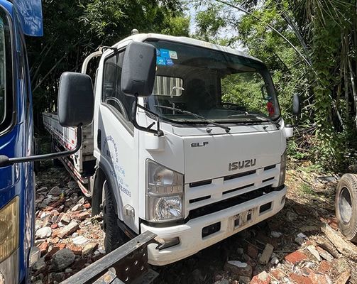Isuzu χρησιμοποιείται φορτηγό φορτηγό με 2 πόρτες κινητήρα ντίζελ φορτηγό ελαφρύ φορτηγό φορτηγό κουτί φορτηγό