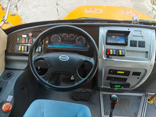 56 Θέσεων Κινητήρας Diesel Αριστερό Τιμόνι KLQ6106XQE4 Μεταχειρισμένο Σχολικό Λεωφορείο Κατασκευασμένο στην Κίνα