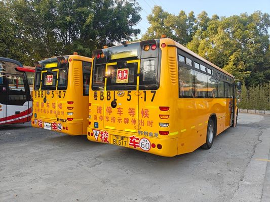 56 Θέσεων Κινητήρας Diesel Αριστερό Τιμόνι KLQ6106XQE4 Μεταχειρισμένο Σχολικό Λεωφορείο Κατασκευασμένο στην Κίνα